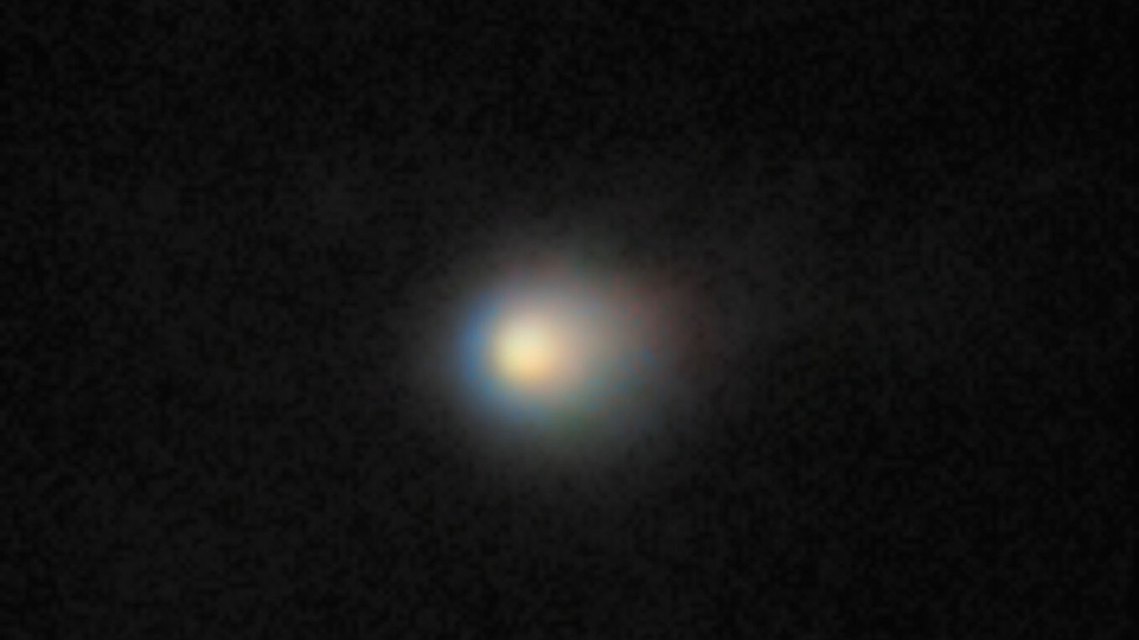 Dans lâ€™espace, tous les yeux sont braquÃ©s vers lâ€™Ã©nigmatique visiteur...