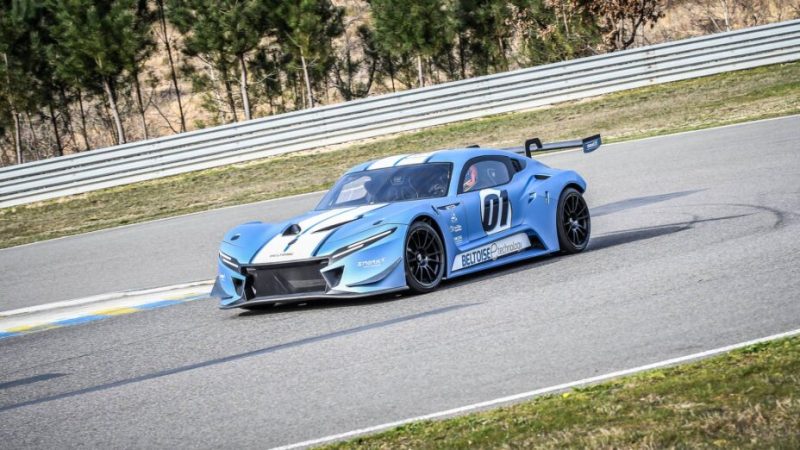 La GT électrique française qui rêvait de pole position finit sur la touche