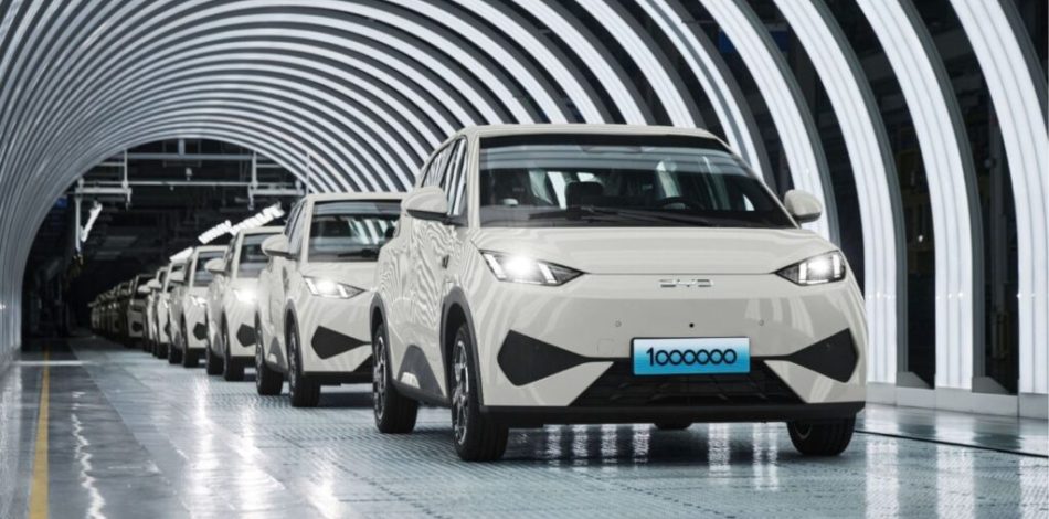 BYD a produit un million d'exemplaires de la Dolphin Surf // Source : BYD