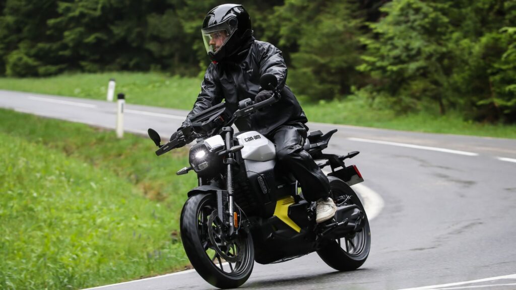 La Can-Am Pulse à l'essai // Source : Can-Am