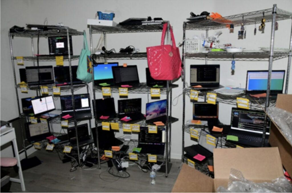 Images de la perquisition au domicile de Christina Chapman en octobre 2023 // Source : Department of Justice
