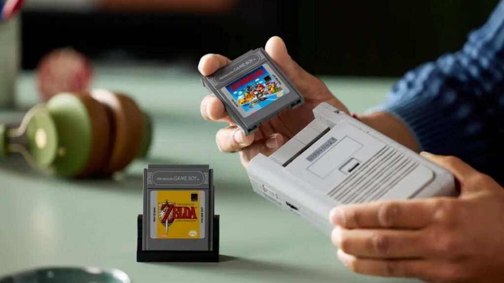 Les cartouches de Zelda et Mario en Lego // Source : Lego Les cartouches de Zelda et Mario en Lego // Source : Lego