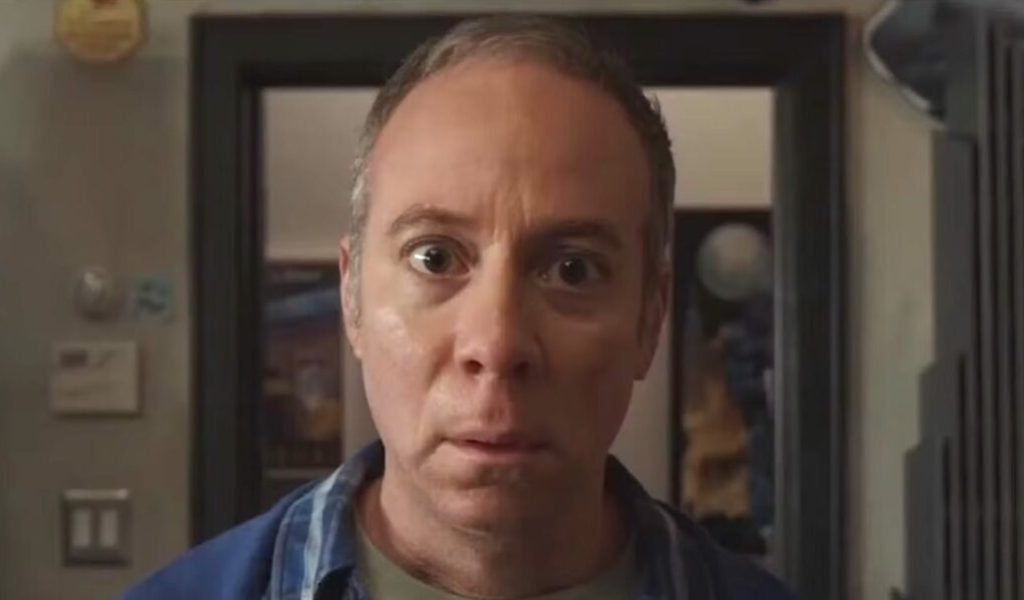 Stuart Fails to Save the Universe // Source : HBO Max