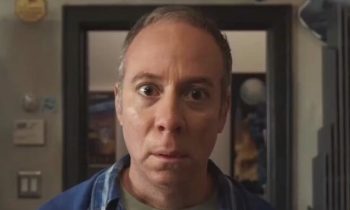 Stuart Fails to Save the Universe // Source : HBO Max