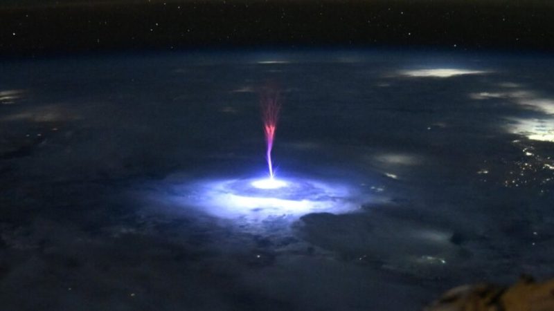 Un immense et très rare jet d’énergie a été repéré au-dessus de la Terre
