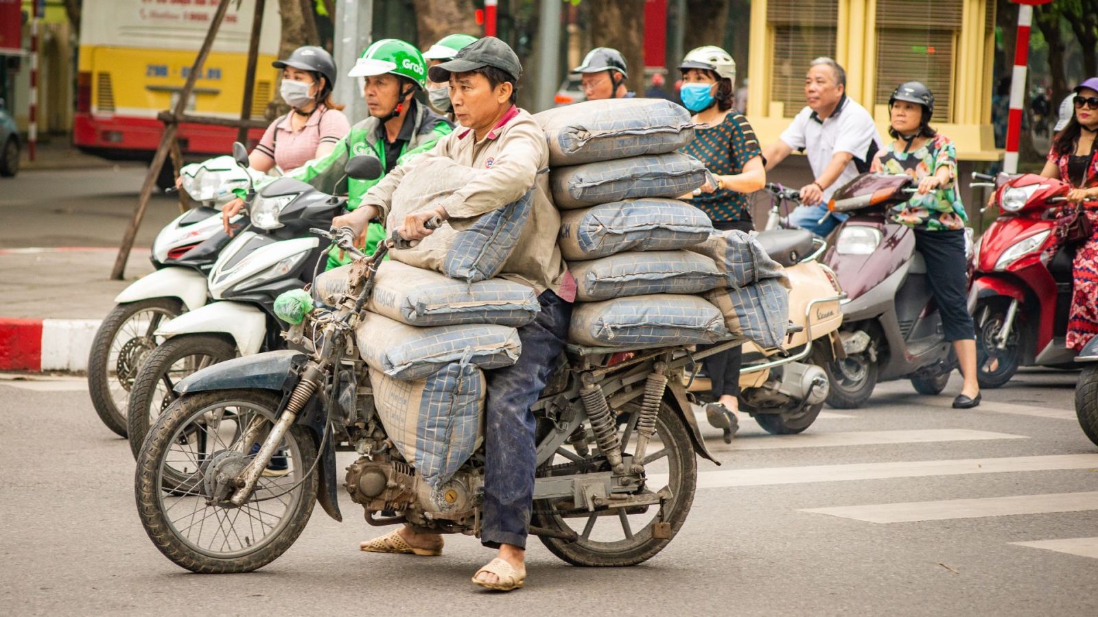 Restrictions de circulation : les contraintes dans ce pays asiatique font passer la France pour...