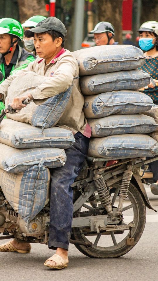 Le scooter est légion au Vietnam // Source : fransteddy via Pixabay