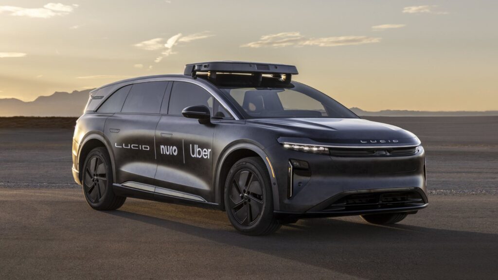 Lucid va fournir des robotaxis à Uber // Source : Lucid