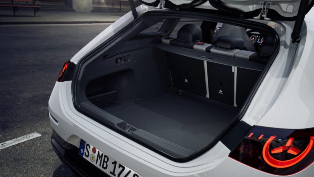 Mercedes-Benz CLA Shooting Brake // Source : Mercedes-Benz