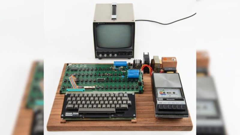 Vous pouvez vous offrir l’Apple I signé par Steve Wozniak et Daniel Kottke (si vous avez 300 000 $)