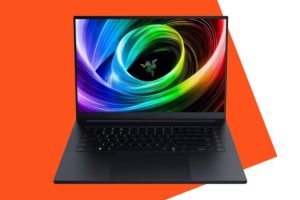 Razer Blade 16 // Source : Razer