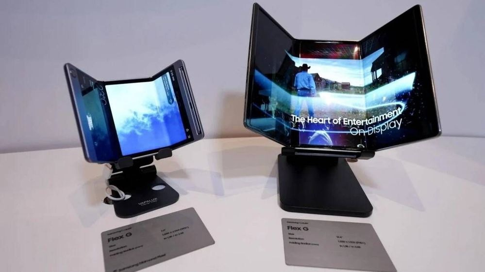 Le protoype de Samsung Flex G // Source : Neolyn via les forums Samsung Le protoype de Samsung Flex G // Source : Neolyn via les forums Samsung