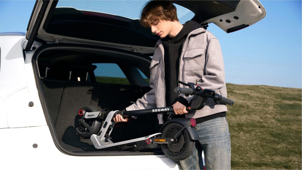 Segway E3 E // Source : Ninebot Segway Segway E3 E // Source : Ninebot Segway