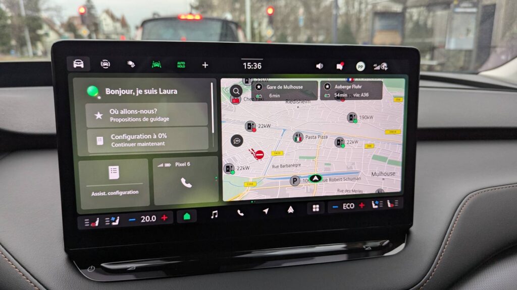 Infotainement Skoda // Source : Raphaelle Baut pour Numerama Infotainement Skoda // Source : Raphaelle Baut pour Numerama