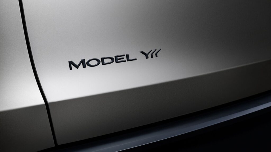 Le nouveau Tesla Model Y L // Source : Tesla Le nouveau Tesla Model Y L // Source : Tesla
