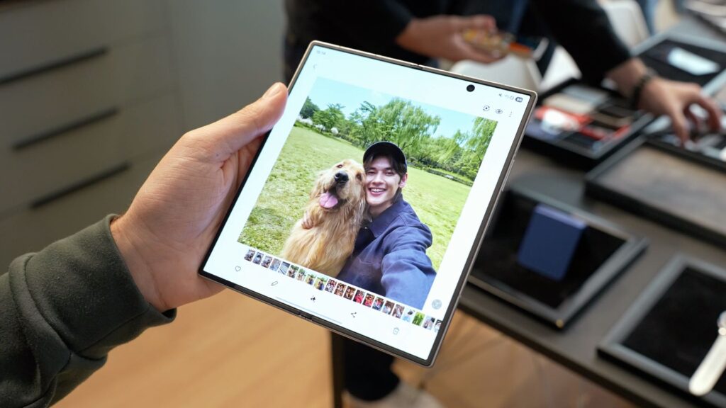 Le Samsung Galaxy Z Fold 7. // Source : Numerama Le Samsung Galaxy Z Fold 7. // Source : Numerama