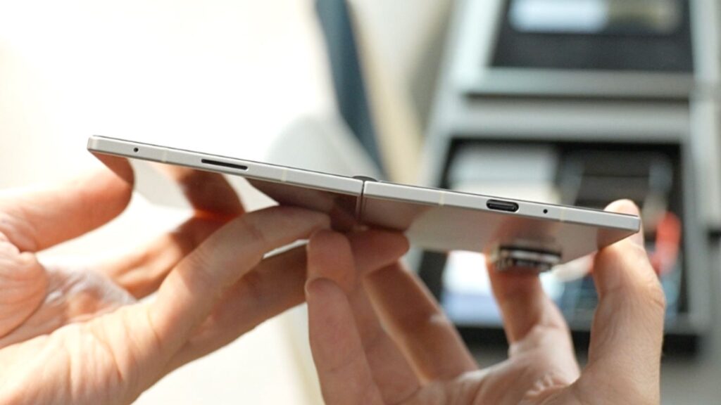 La finesse du Samsung Galaxy Z Fold 7 est vraiment impressionnante. Aller plus bas n'aurait plus beaucoup d'intérêt.