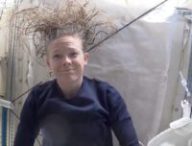 Nichole Ayer après avoir lavé ses cheveux // Source : Capture écran vidéo X 