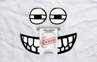 Cessez de demander nos informations personnelles // Source : Montage numerama