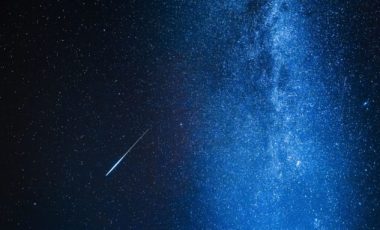 Étoile filante. // Source : Envato Étoile filante. // Source : Envato