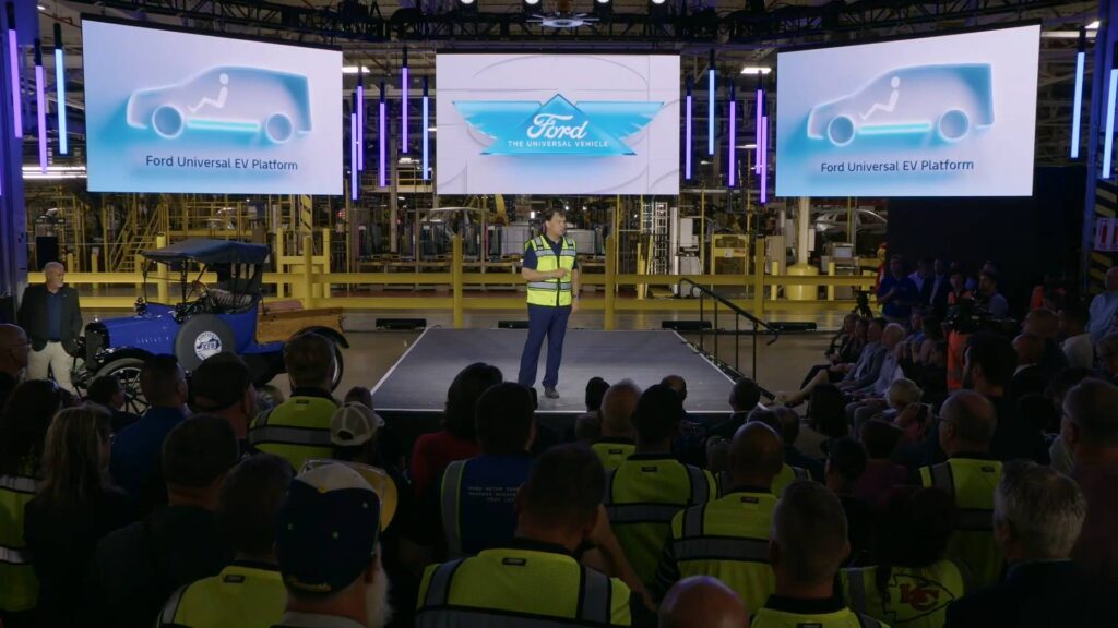 Conférence Ford Model T // Source : Capture video Ford Conférence Ford Model T // Source : Capture video Ford