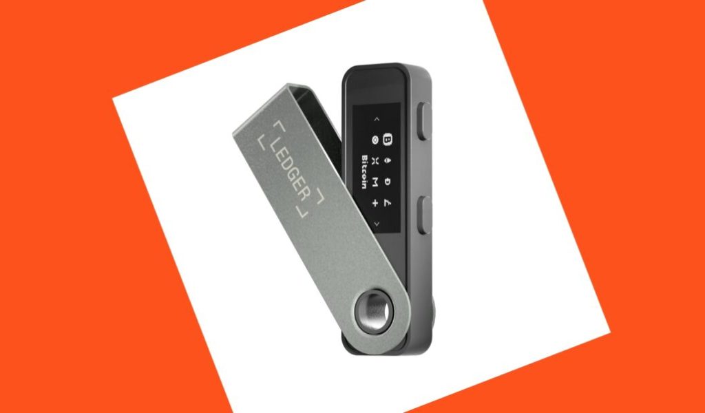 Ledger Nano S Plus // Source : Ledger Ledger Nano S Plus // Source : Ledger