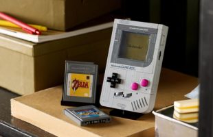 Lego Game boy // Source : Lego