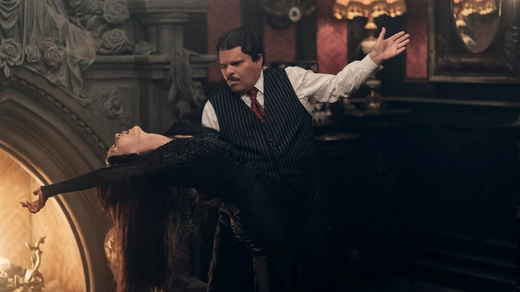 Morticia et Gomez Addams, les meilleurs danseurs du monde // Source : Netflix