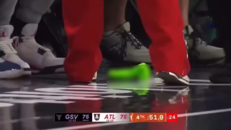 Sextoys lancés pendant des match de WNBA : quel est le rapport avec les cryptobros ?