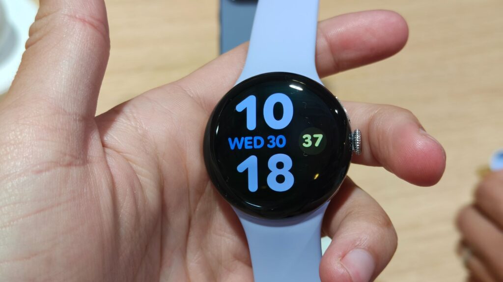 L'écran de la Pixel Watch 4 // Source : Numerama L'écran de la Pixel Watch 4 // Source : Numerama