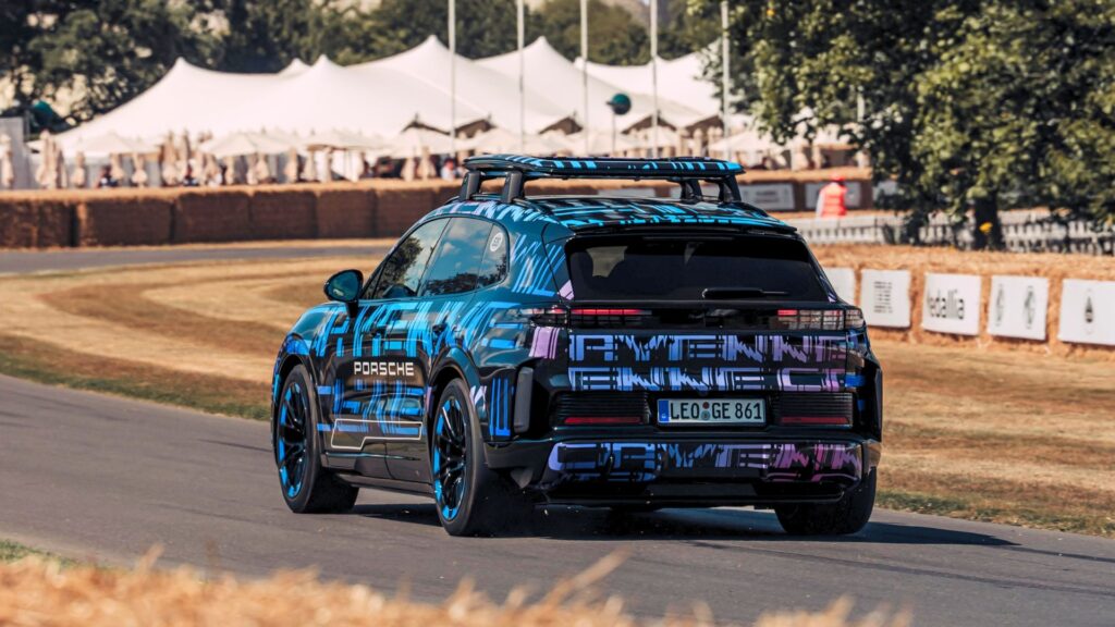 Le futur Porsche Cayenne électrique // Source : Porsche Le futur Porsche Cayenne électrique // Source : Porsche