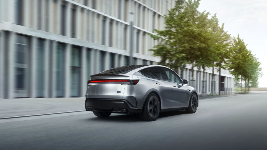 Le nouveau Tesla Model Y Performance (2025) // Source : Tesla Le nouveau Tesla Model Y Performance (2025) // Source : Tesla
