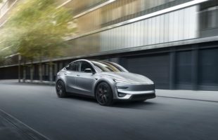 Le nouveau Tesla Model Y Performance (2025) // Source : Tesla