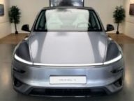 On découvre le nouveau Tesla Model Y Performance // Source : Robin San Vicente pour Numerama