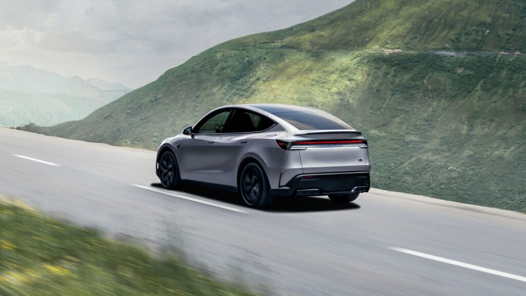 Le nouveau Tesla Model Y Performance (2025) // Source : Tesla Le nouveau Tesla Model Y Performance (2025) // Source : Tesla