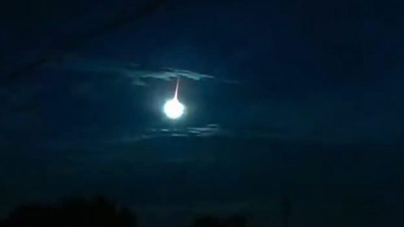 Une étrange « boule de feu » a percé le ciel cette nuit au Japon (vidéos)