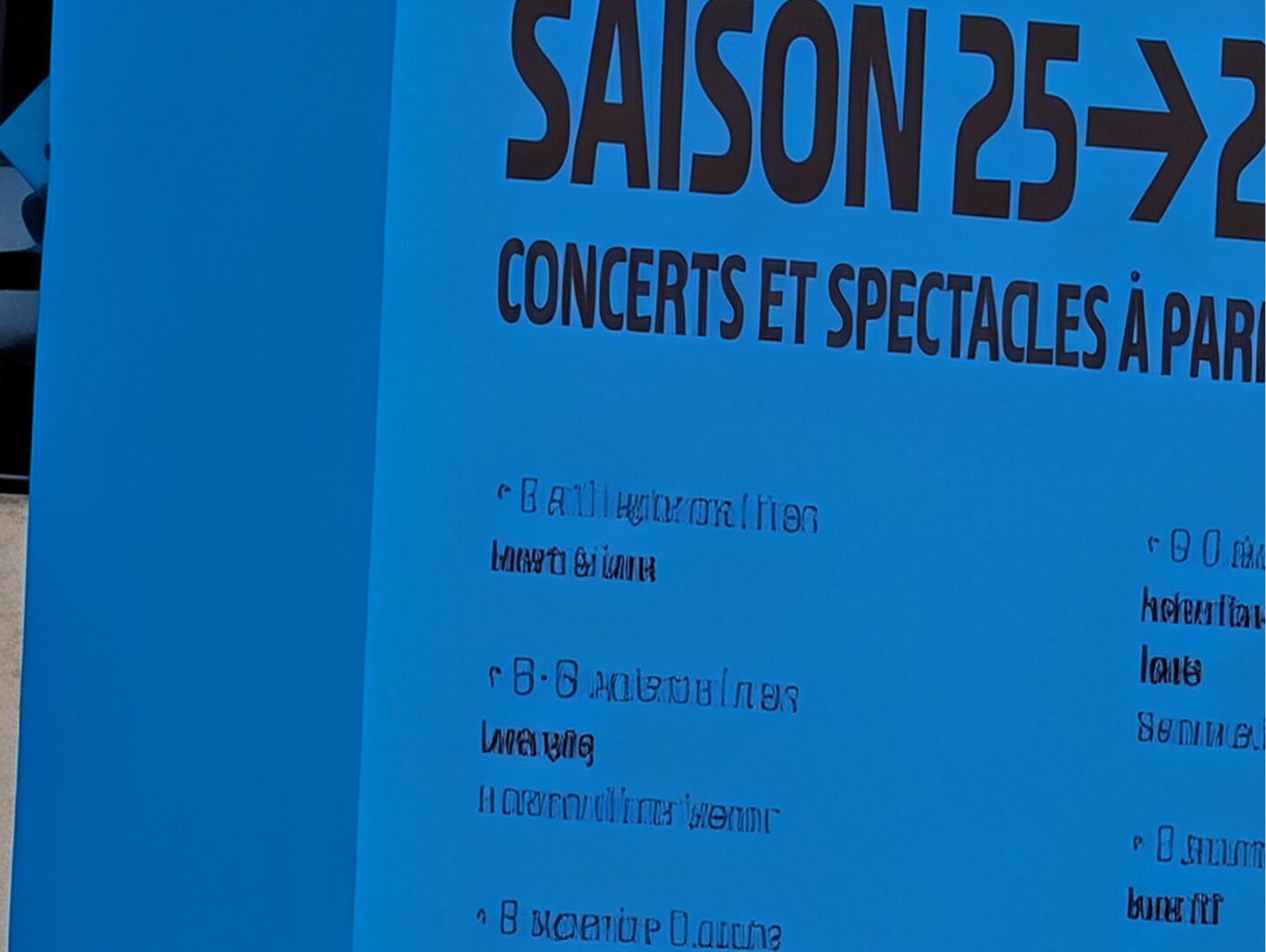 Zoom x100 avec IA
