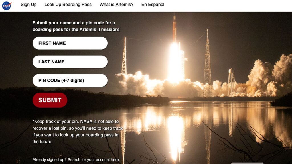 Le site et l'interface où rentrer son nom pour embarquer sur la Lune // Source : Capture écran Numerama- site de la Nasa