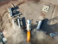 Décollage d'une fusée Blue Origin. // Source : Blue Origin (photo recadrée)