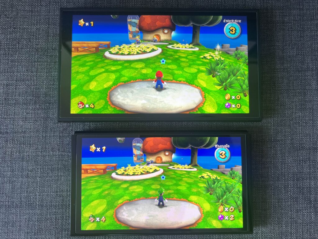 On a comparé Super Mario Galaxy en versions “2020” sur Switch 1 (en bas) et “2025” sur Switch 2 (en haut). Et oui, on flex avec une save où L // Source : Antistar pour Numerama On a comparé Super Mario Galaxy en versions “2020” sur Switch 1 (en bas) et “2025” sur Switch 2 (en haut). Et oui, on flex avec une save où L // Source : Antistar pour Numerama