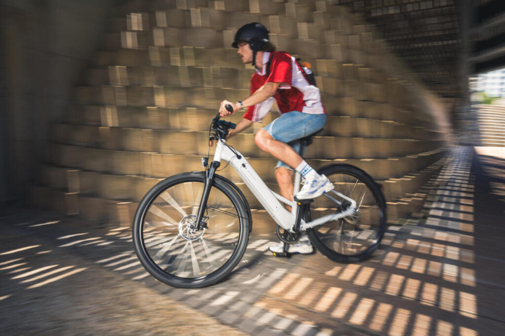 Le Decathlon Rockrider E-ACTV 100 // Source : Decathlon