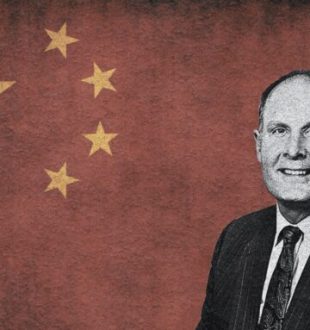 Ce membre du congrés américain a servi d'hameçon à des cyberespions chinois // Source : Montage Numerama Ce membre du congrés américain a servi d'hameçon à des cyberespions chinois // Source : Montage Numerama
