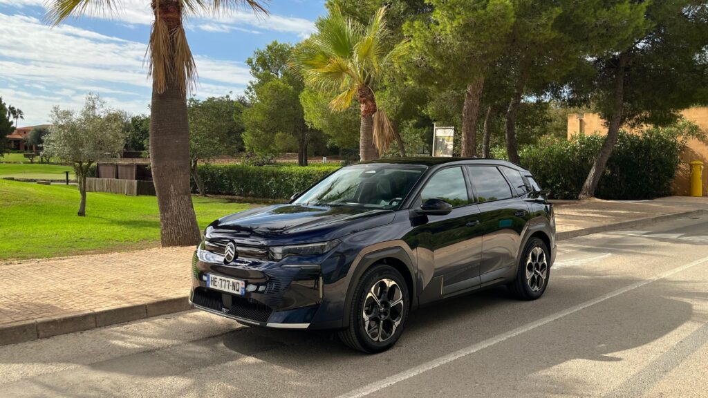 Le Citroën ë-C5 Aircross à l'essai. // Source : Robin San Vicente pour Numerama