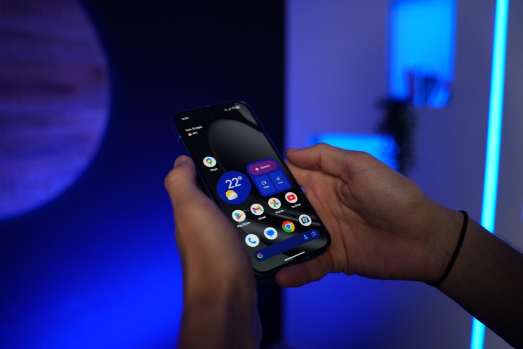 Le Google Pixel 10 // Source : Alfred Tertrais pour Numerama