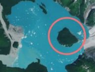 Une nouvelle île apparue en Alaska. // Source : NASA Earth Observatory