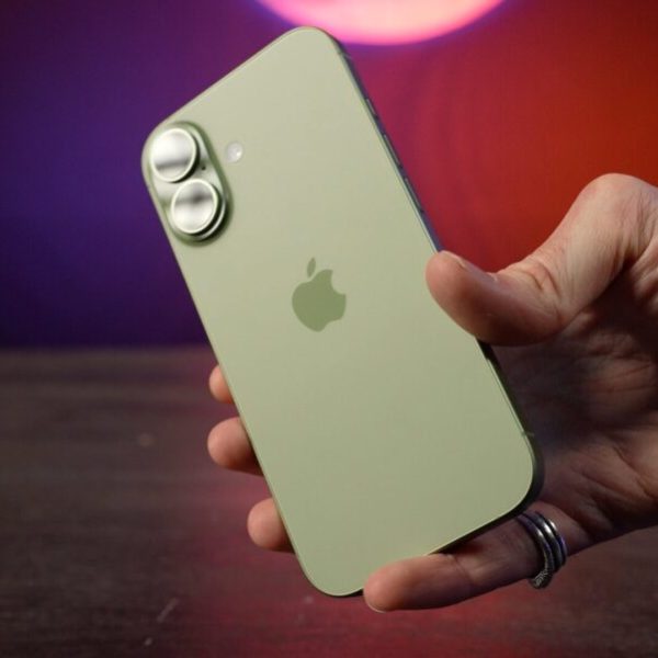 Apple iPhone 17