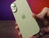 Le dos de l'iPhone 17 est très ressemblant à celui de l'iPhone 16. // Source : Numerama Le dos de l'iPhone 17 est très ressemblant à celui de l'iPhone 16. // Source : Numerama