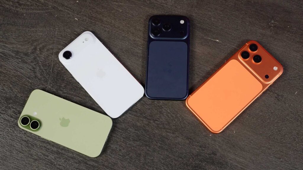 iPhone 17, iPhone Air, iPhone 17 Pro et iPhone 17 Pro Max : cette année, il y a trois propositions bien différentes. // Source : Numerama