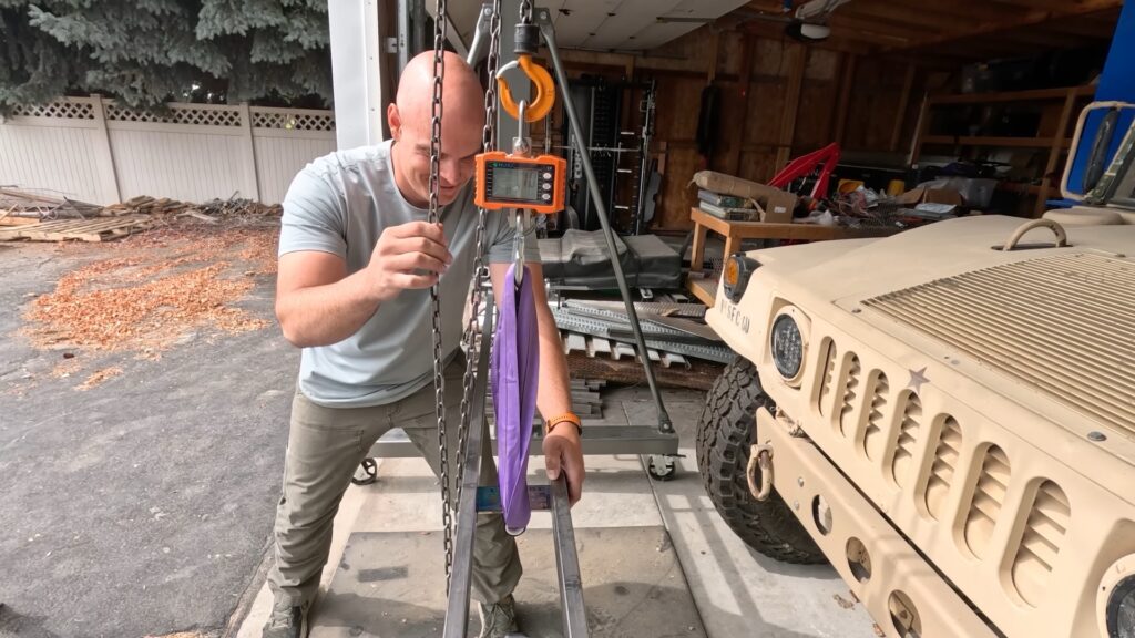 Pour torturer l'iPhone Air, JerryRigEverything y va fort.