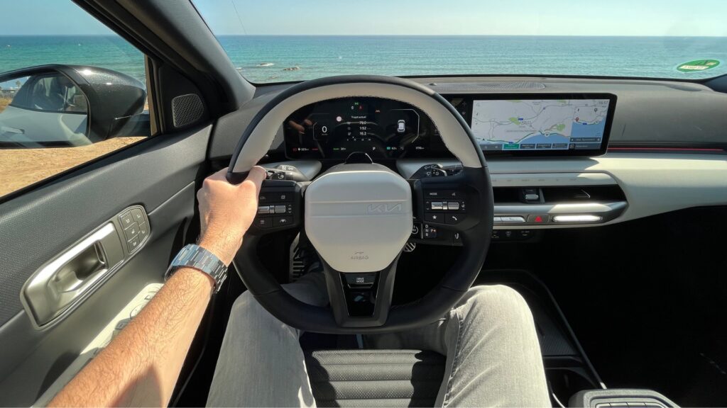 La Kia EV4 à l'essai // Source : Robin San Vicente pour Numerama